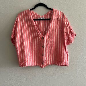 Dex Pink Cuffed Sleeve Crop Button Down Shirt
